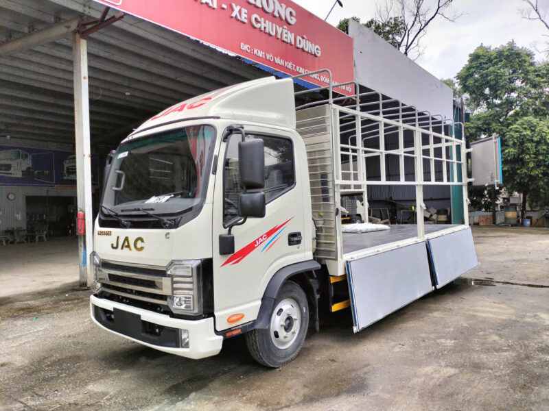 JAC N250S PRO E5, Thùng Bạt 4.46m, 2.5 Tấn