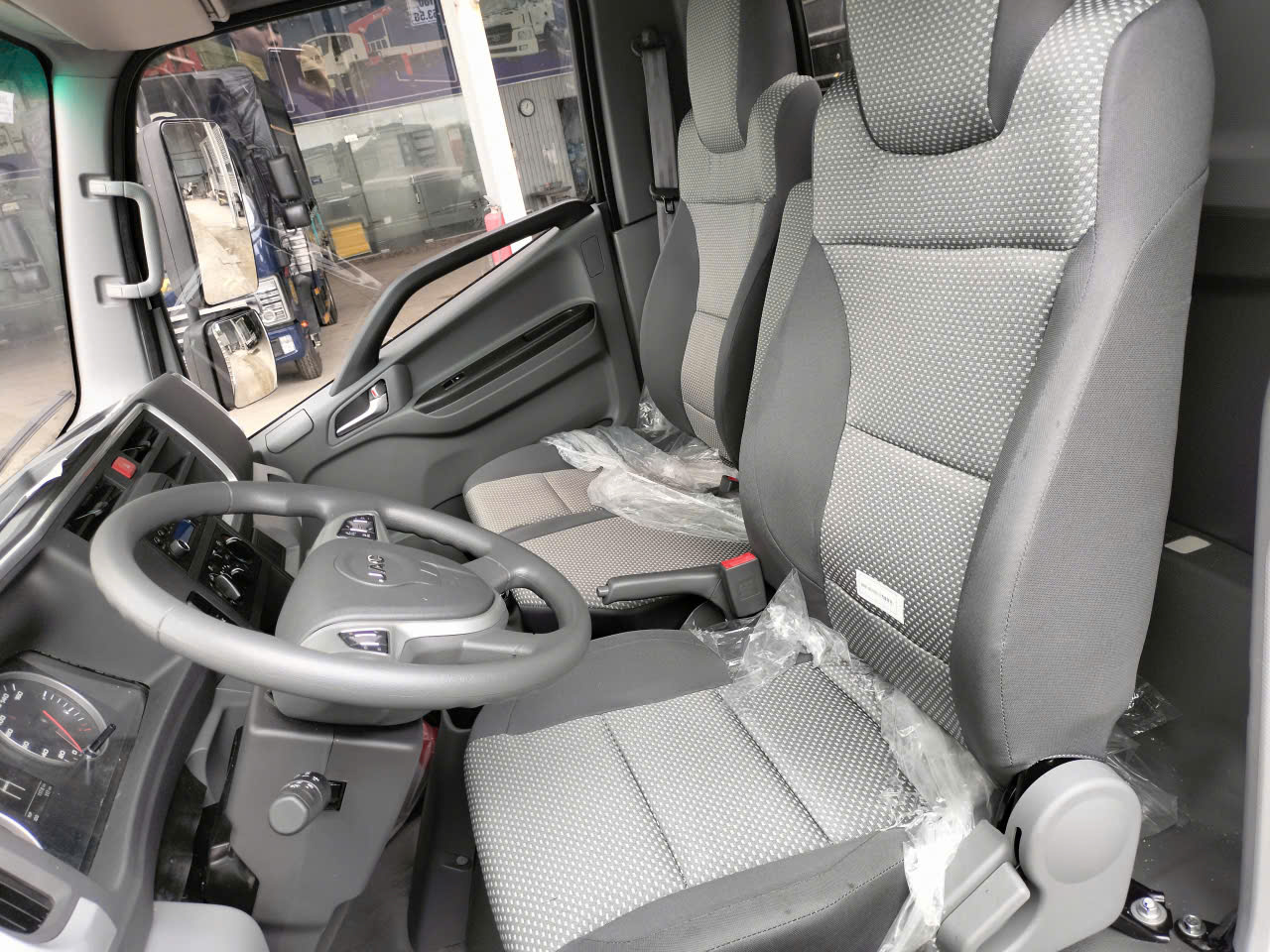 Nội thất xe jac n250s pro e5