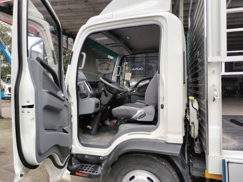JAC N250S PRO E5, Thùng Bạt 4.46m, 2.5 Tấn