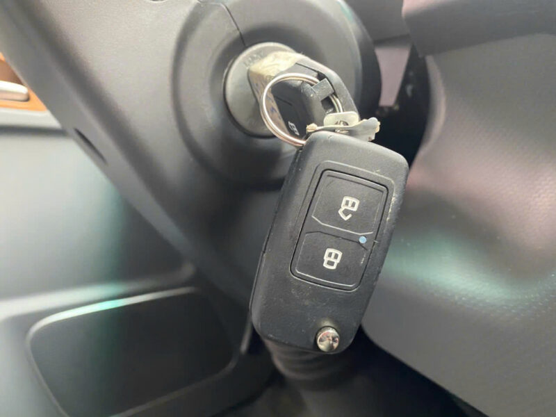 JAC N350 PLUS E5 Thùng Bạt 5.25m, 3.5 Tấn 155 Hp