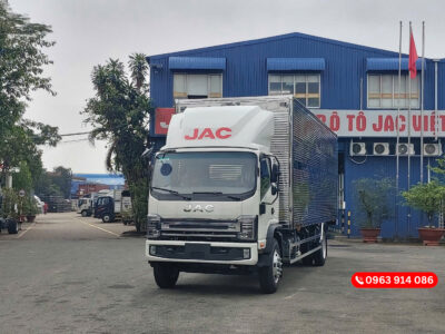 JAC N800 PLUS E5 Thùng Kín 7.6m, 8 Tấn, Động Cơ Cummins