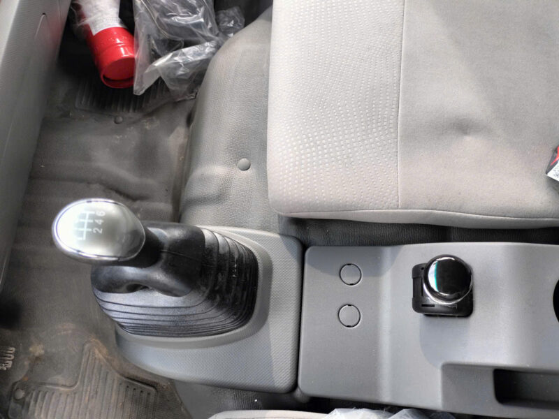 JAC N900 Plus E5 Thùng Bạt 7m, 9 Tấn, Động Cơ Cummins