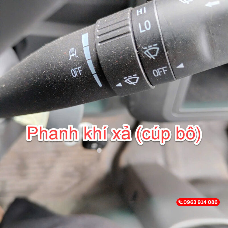 JAC N200S E5 Thùng Kín 1.9 Tấn Gắn Bửng Nâng Hạ