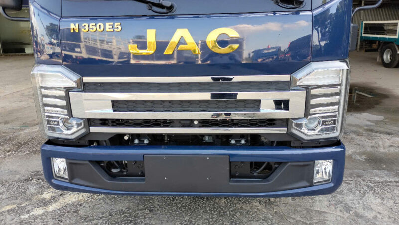 JAC N250S Pro E5 2.5 Tấn Thùng Kín 4.46m, Động Cơ Cummins