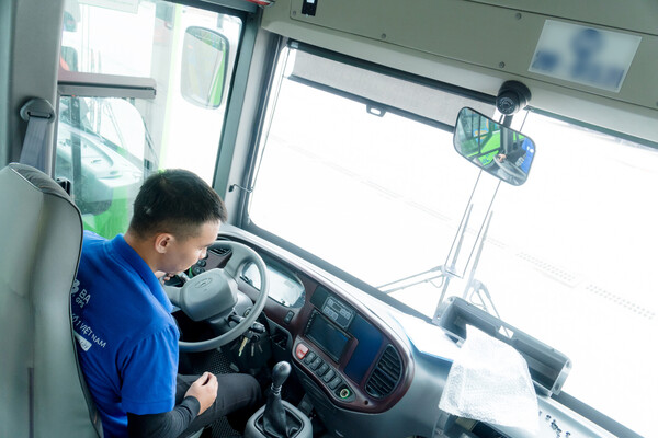 Xe Bắt Buộc Lắp Thiết Bị Ghi Nhận Hình Ảnh Năm 2026